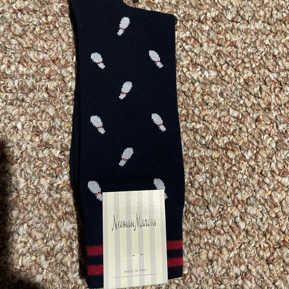 *NWT* Men NEIMAN MARCUS Over The Calf Italian Made Luxe Dress Socks (per pair). - Picture 10 of 16